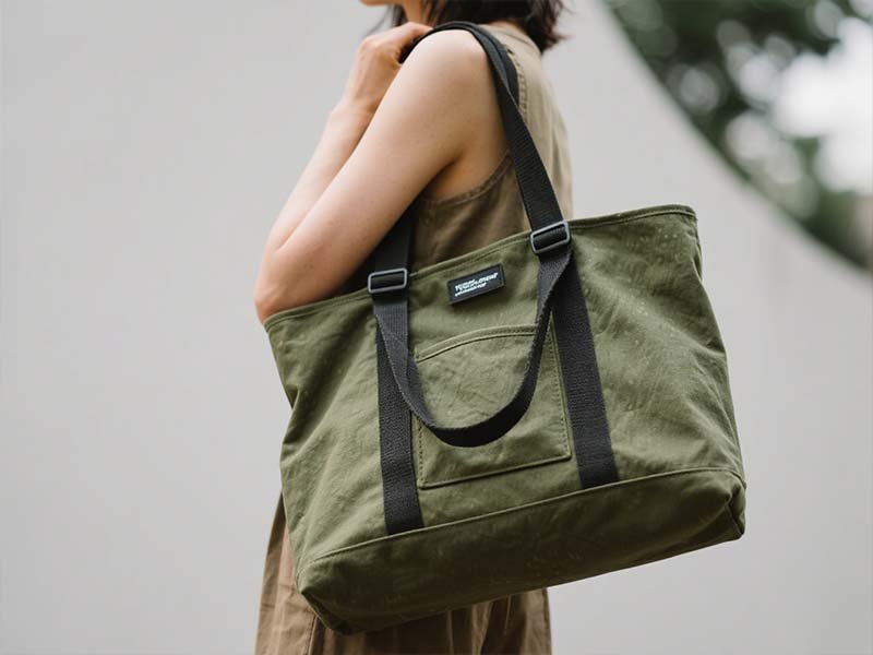 The Comprehensive Guide to the Ideal Women’s Work Bag: Practical, Chic, and Eco-Friendly - laptop bag 08076 - laptop bag