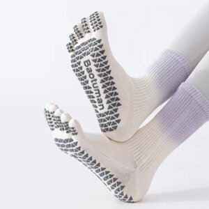 Gradient Five-Toe Pilates Socks: 7 Reasons Why This Ombre Style Boosts Performance